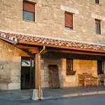 Turístico La Fábrica Hostal